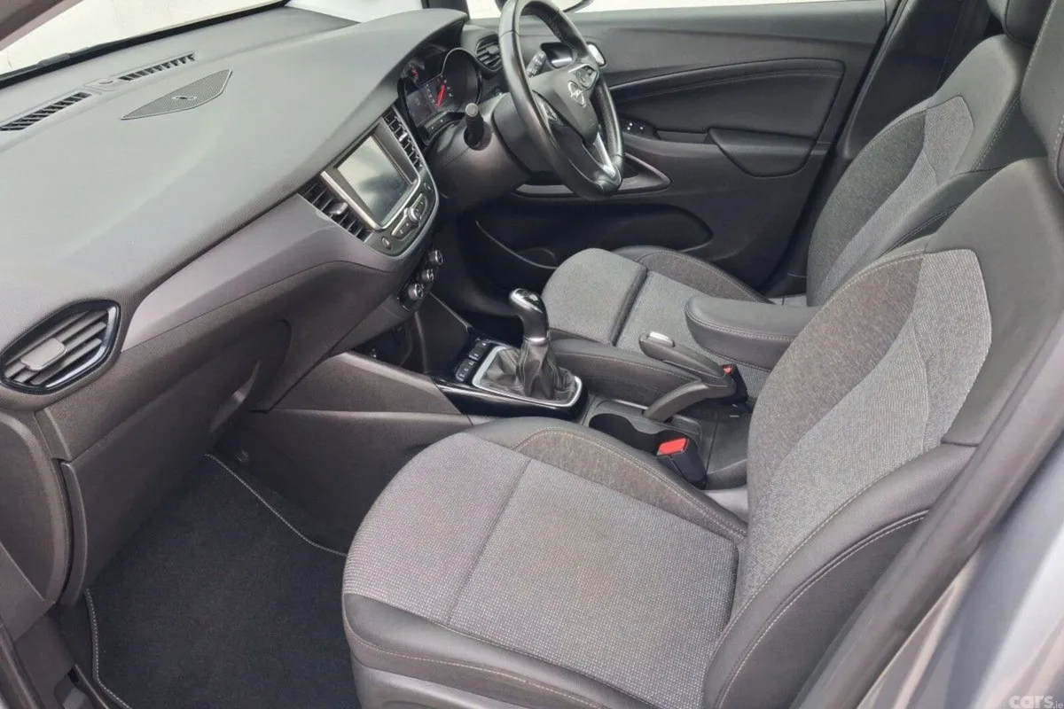 Opel Crossland SUV, Petrol, 2022, Grey