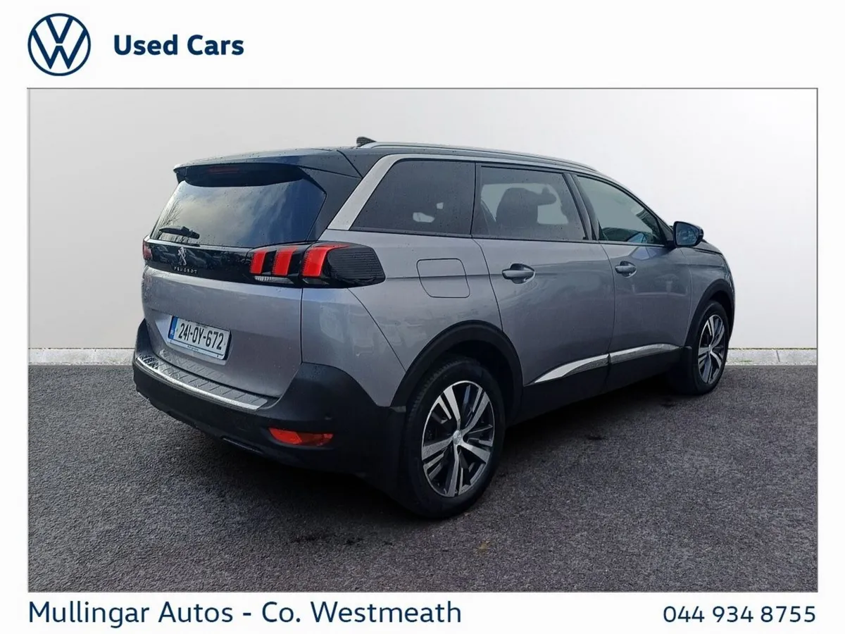 Peugeot 5008 MPV, Diesel, 2024, Grey