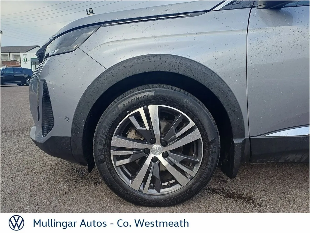 Peugeot 5008 MPV, Diesel, 2024, Grey