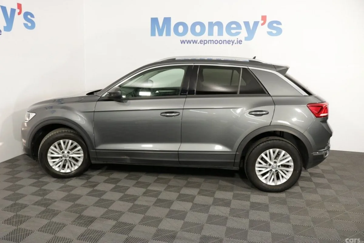 Volkswagen T-Roc SUV, Petrol, 2020, Grey