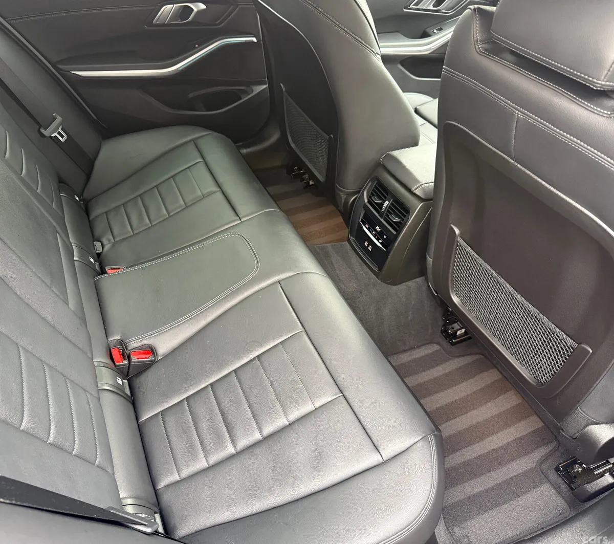BMW 3-Series Saloon, Petrol Hybrid, 2023, Black