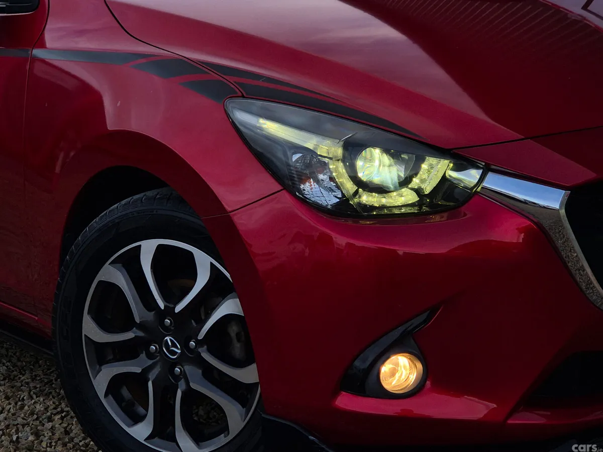 Mazda Demio Hatchback, Diesel, 2015, Red