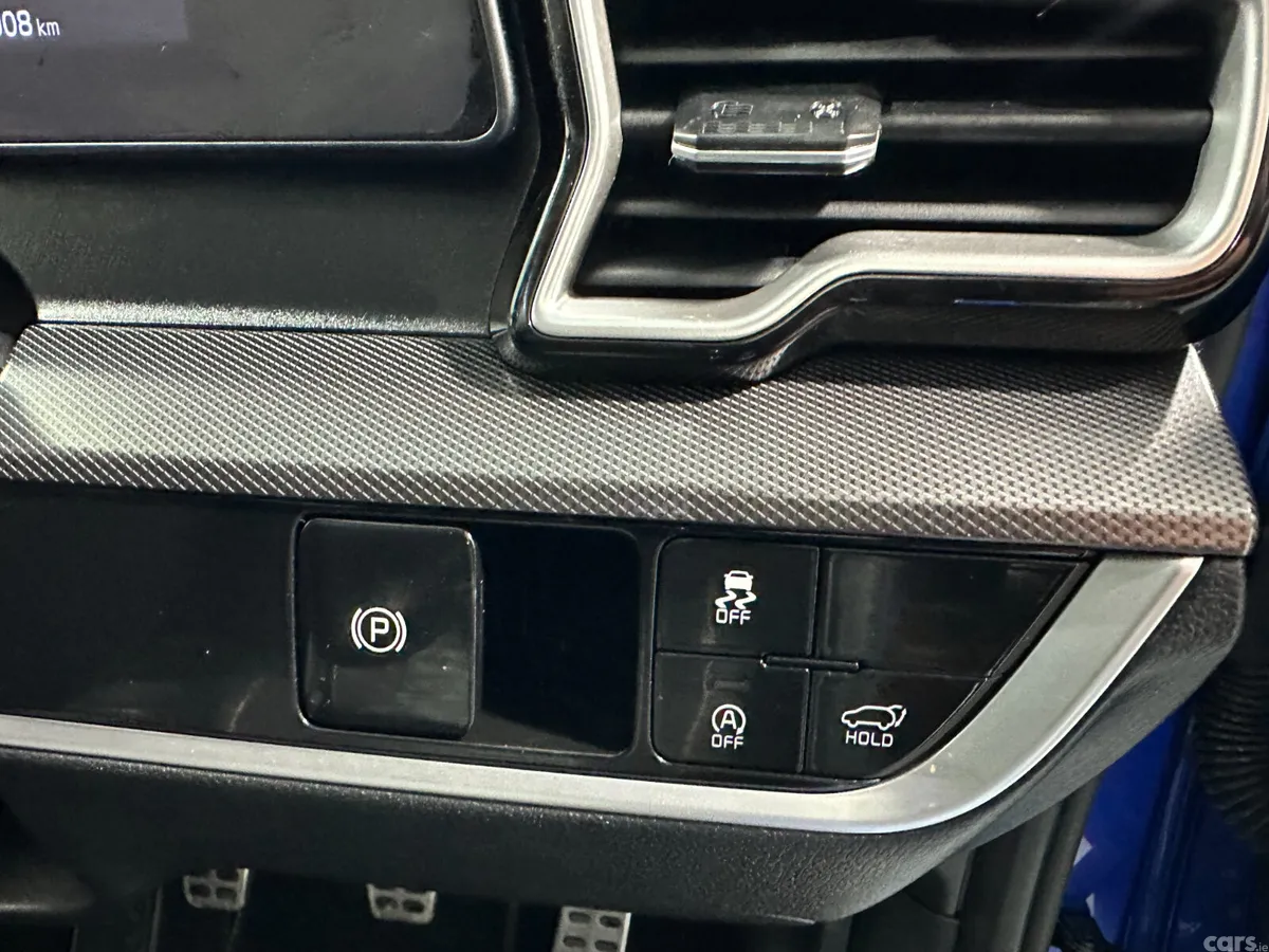 Kia Sportage SUV, Diesel Hybrid, 2025, Blue