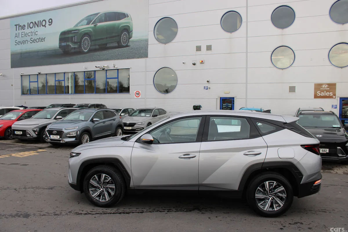 Hyundai Tucson SUV, Diesel, 2022, Grey