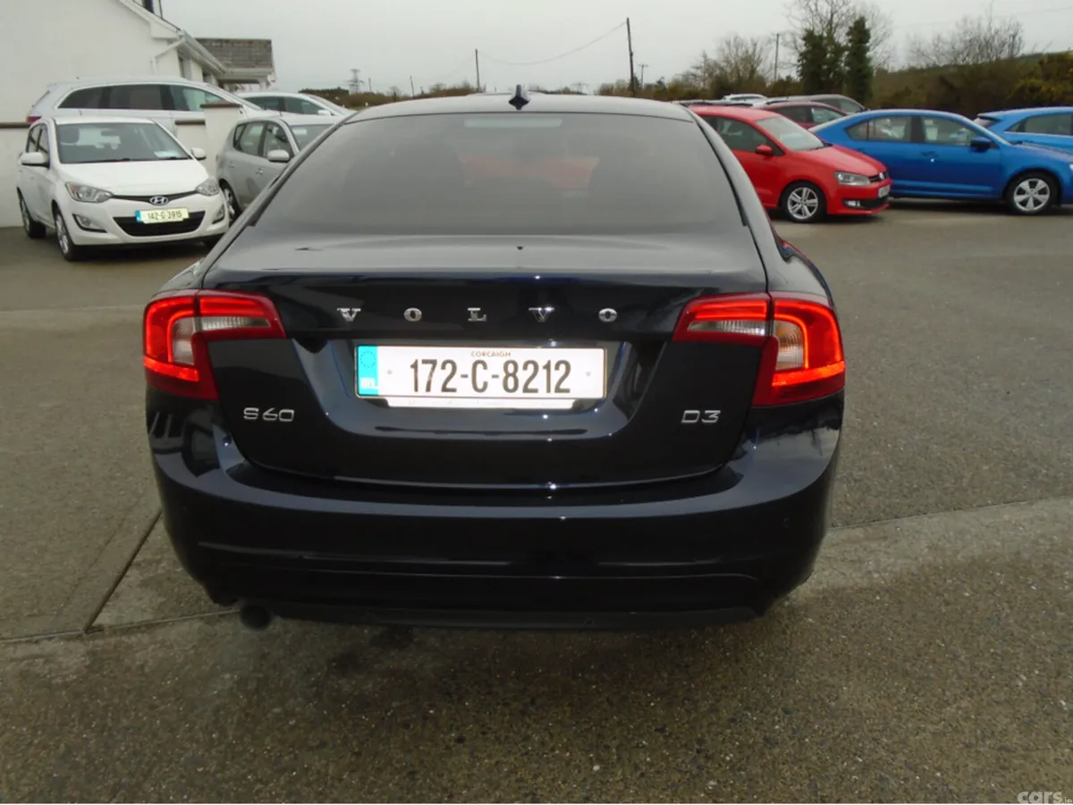 Volvo S60 Saloon, Diesel, 2017, Blue