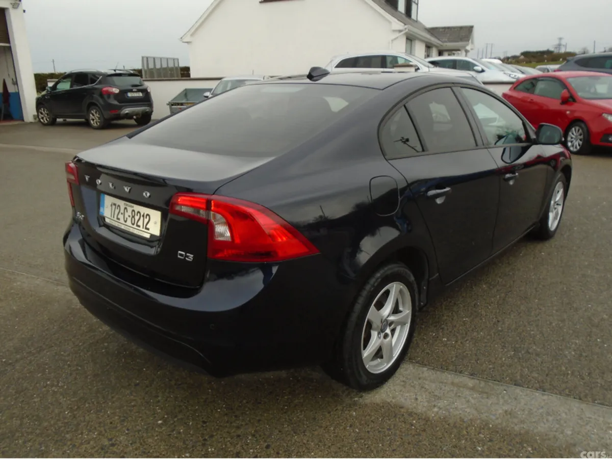 Volvo S60 Saloon, Diesel, 2017, Blue