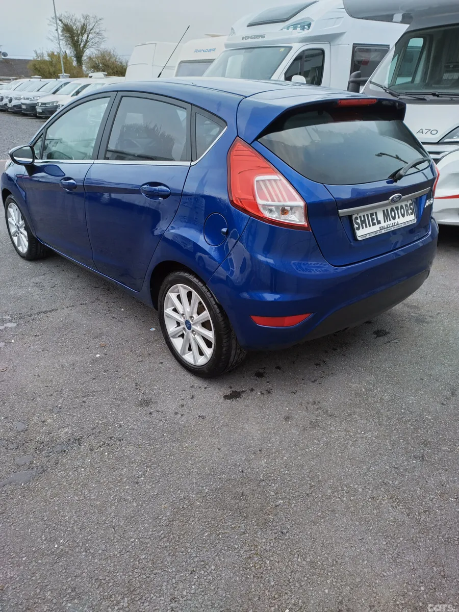 Ford Fiesta Hatchback, Diesel, 2016, Blue