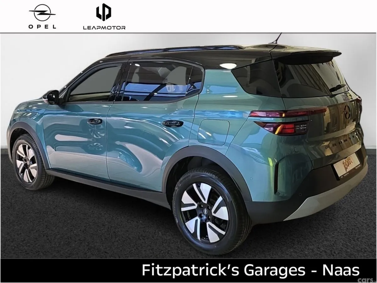 Opel Frontera SUV, Petrol Hybrid, 2026, Green