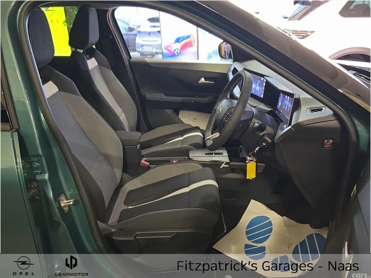 Opel Frontera SUV, Petrol Hybrid, 2026, Green