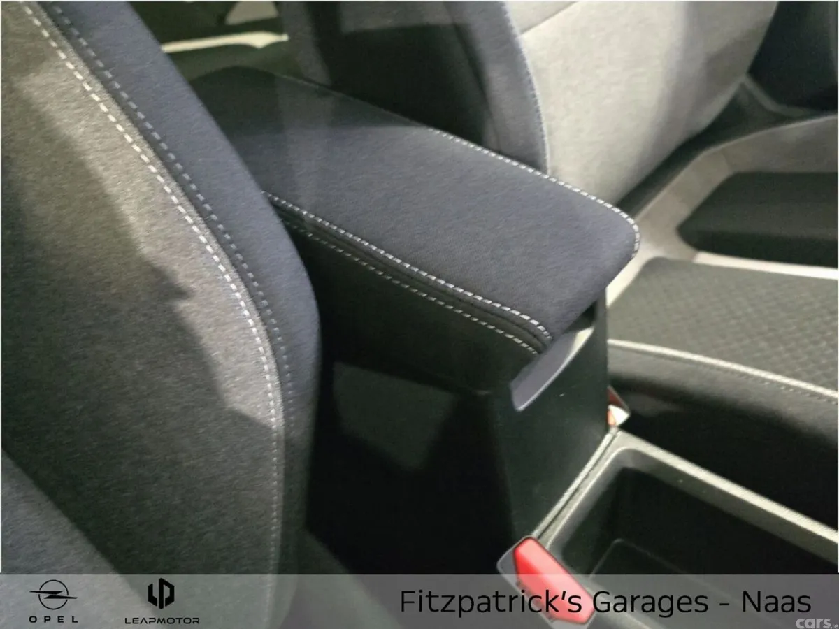 Opel Frontera SUV, Petrol Hybrid, 2026, Green