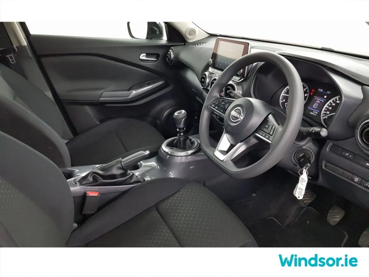Nissan Juke SUV, Petrol, 2024, Red
