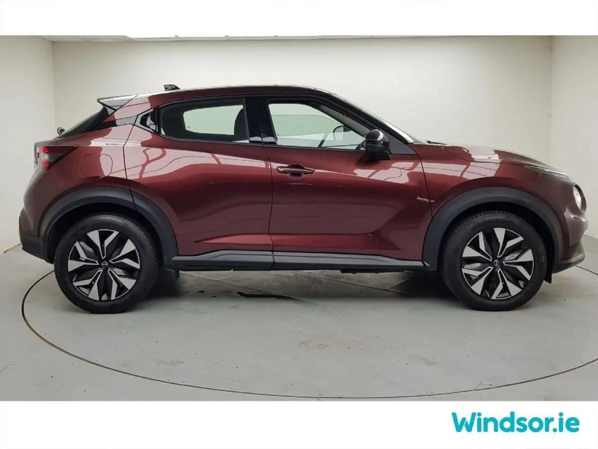 Nissan Juke SUV, Petrol, 2024, Red