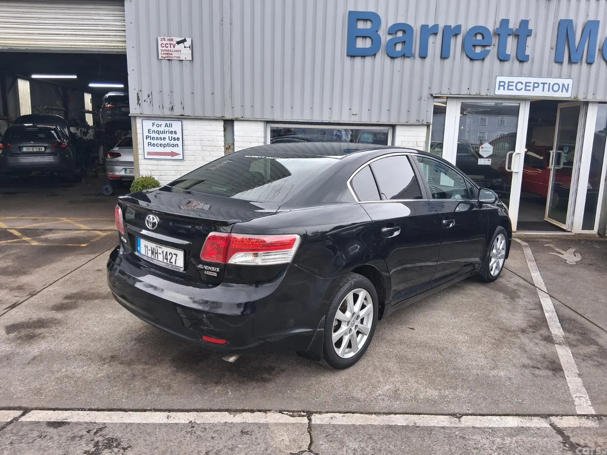 Toyota Avensis Saloon, Diesel, 2011, Black