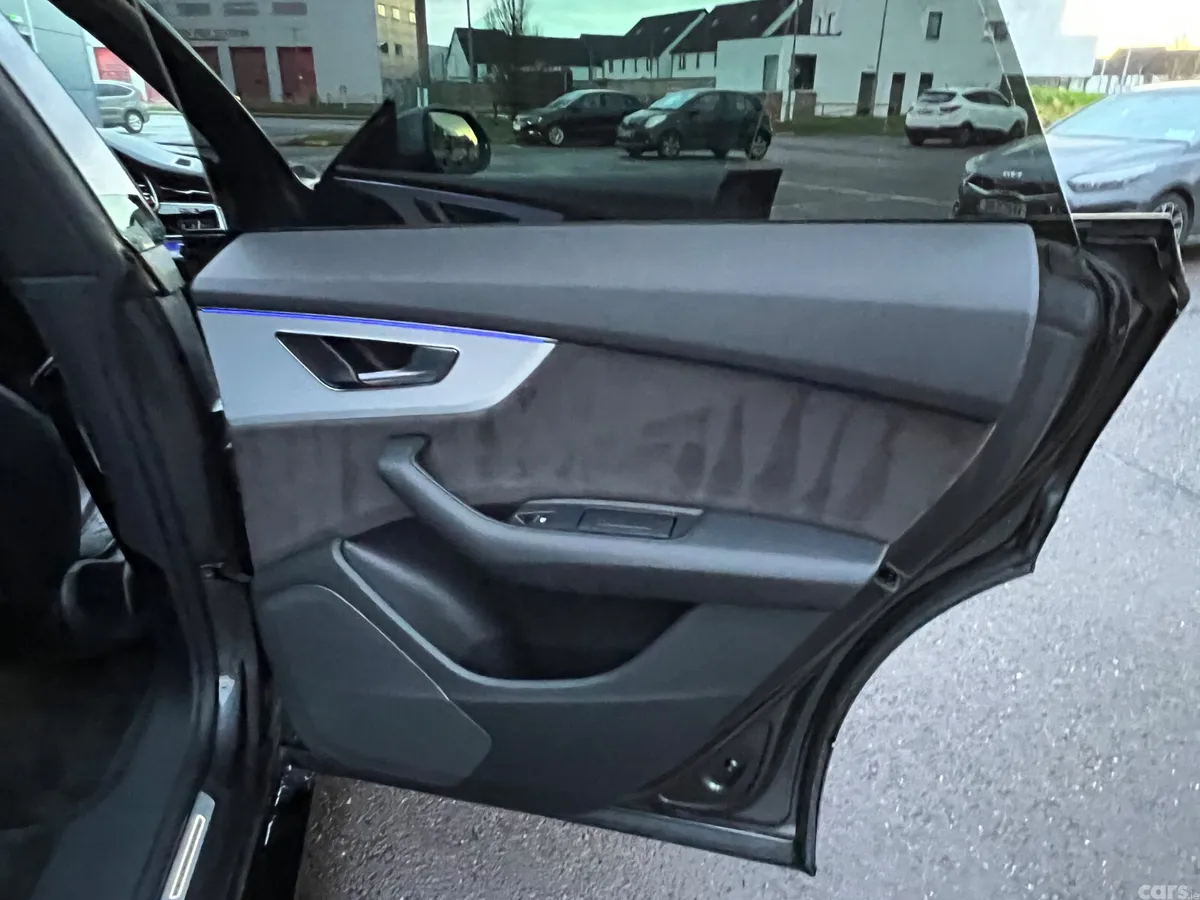 Audi Q8 Hatchback, Diesel, 2019, Grey