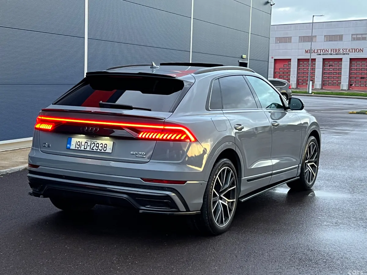Audi Q8 Hatchback, Diesel, 2019, Grey