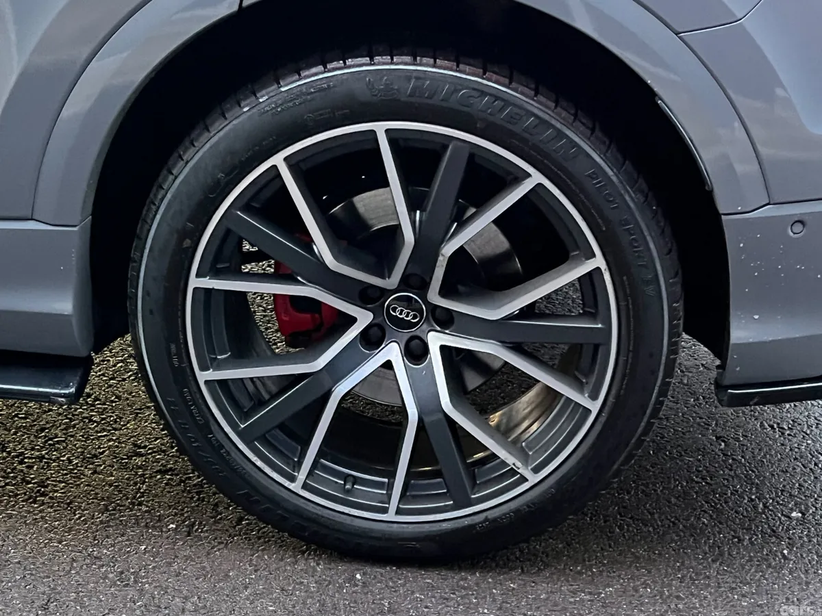 Audi Q8 Hatchback, Diesel, 2019, Grey