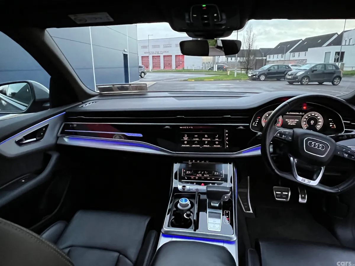 Audi Q8 Hatchback, Diesel, 2019, Grey