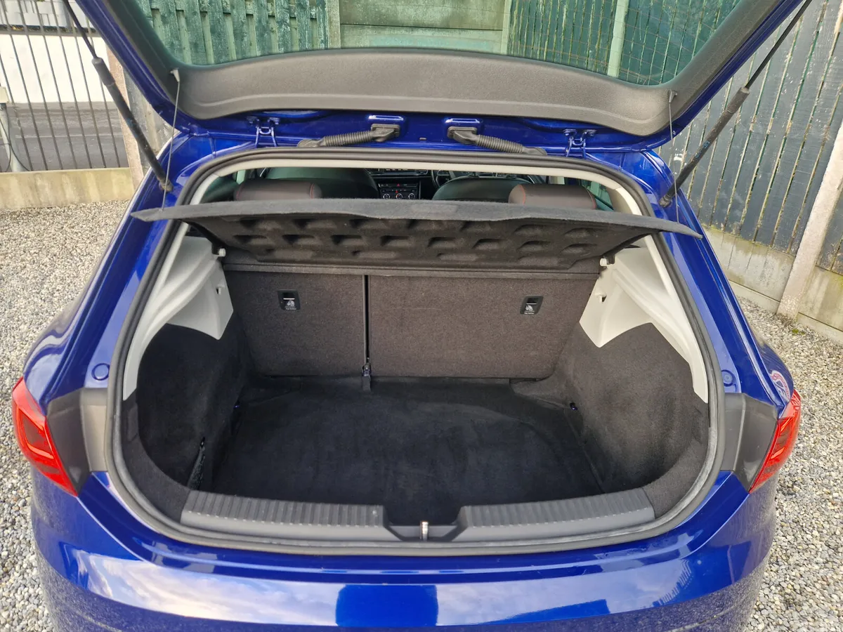 SEAT Leon Estate, Diesel, 2018, Blue