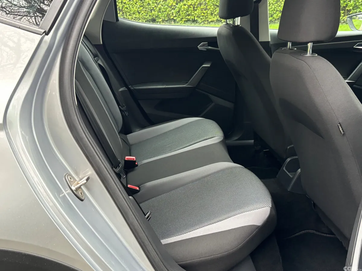 SEAT Arona SUV, Petrol, 2021, Grey
