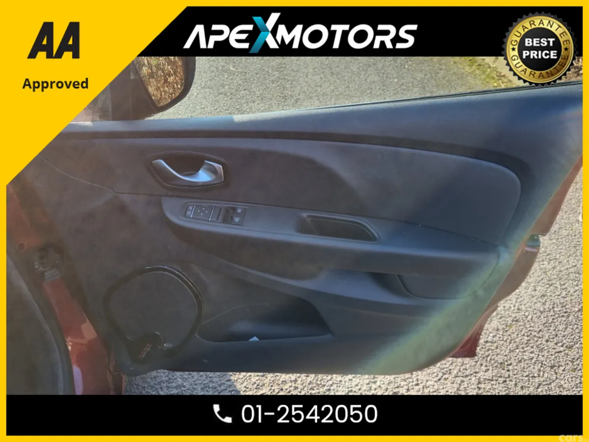 Renault Clio Hatchback, Petrol, 2018, Red