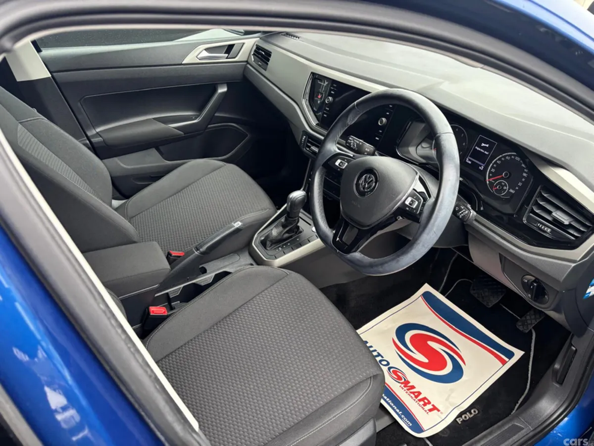 Volkswagen Polo Hatchback, Petrol, 2020, Blue