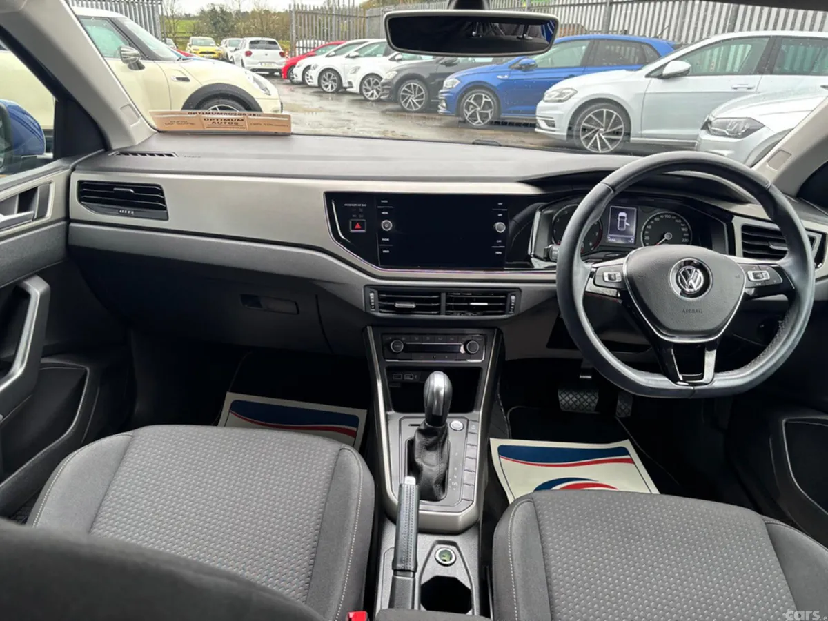 Volkswagen Polo Hatchback, Petrol, 2020, Blue