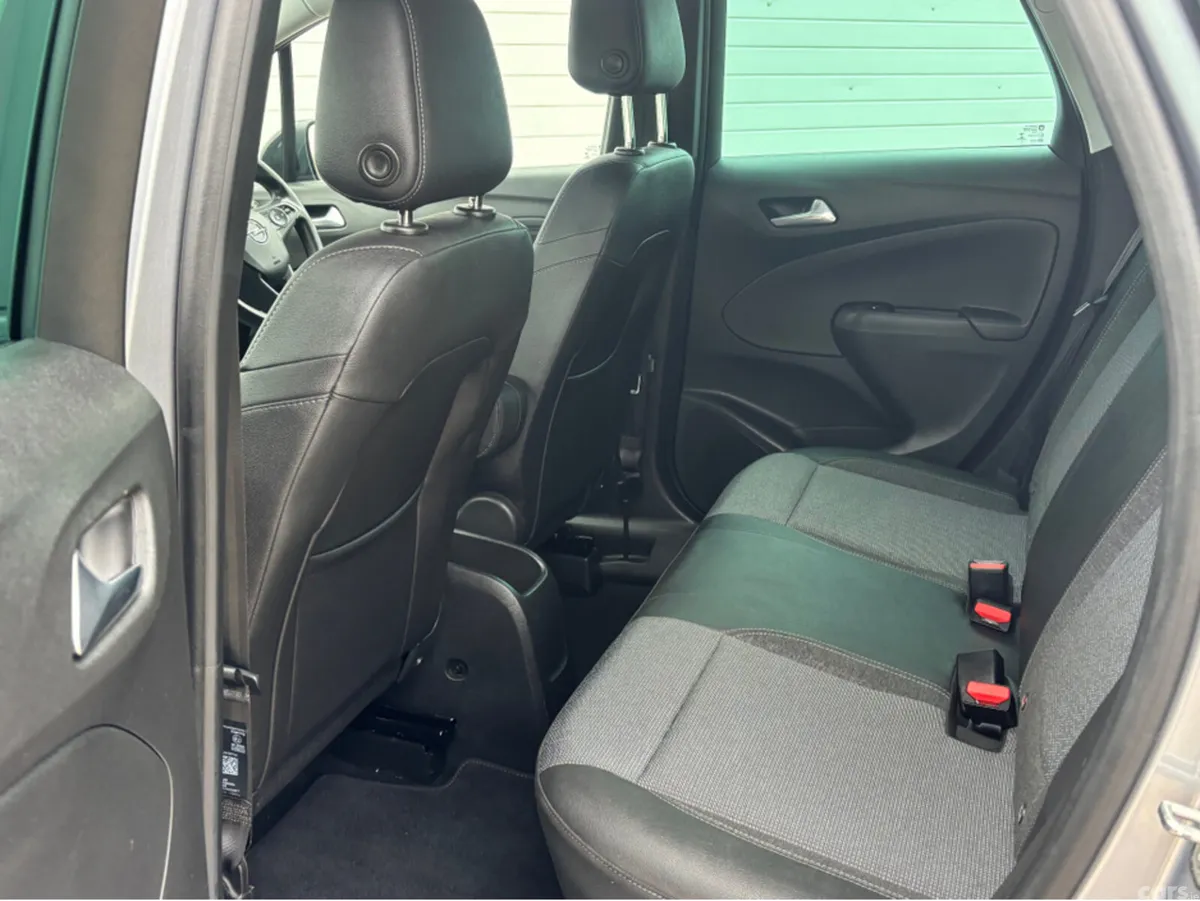Opel Crossland X MPV, Diesel, 2022, Grey