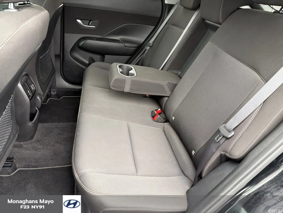 Hyundai KONA MPV, Petrol, 2024, Black