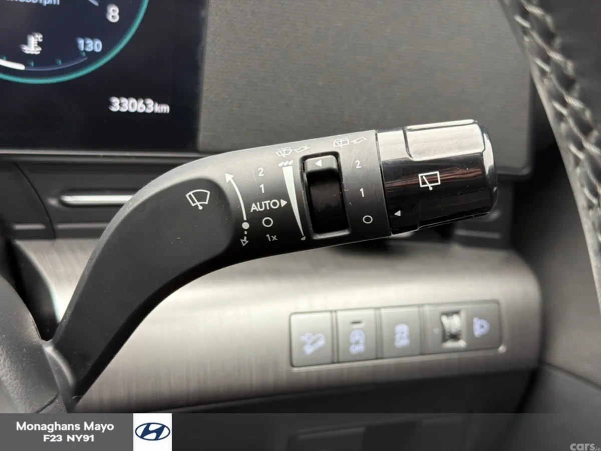 Hyundai KONA MPV, Petrol, 2024, Black