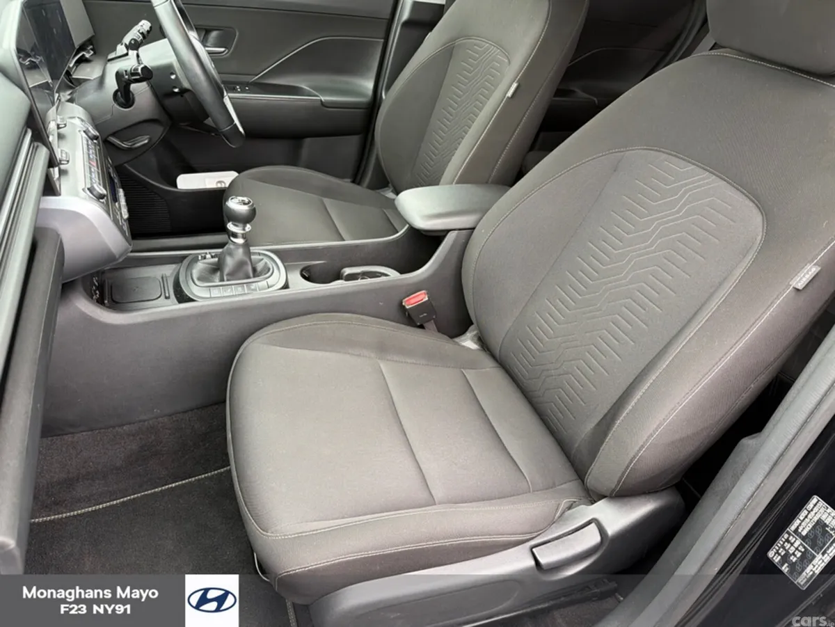 Hyundai KONA MPV, Petrol, 2024, Black