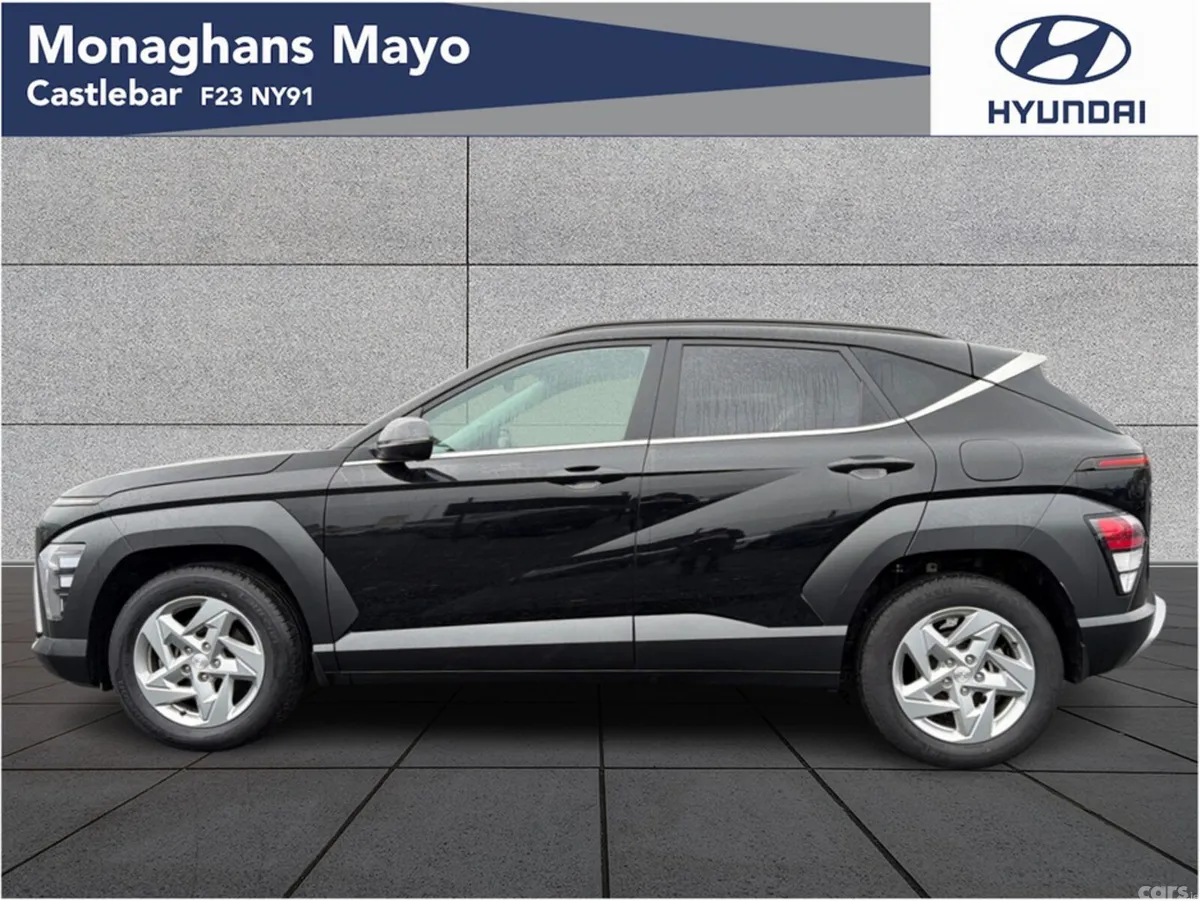 Hyundai KONA MPV, Petrol, 2024, Black