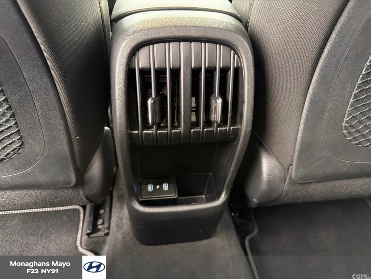 Hyundai KONA MPV, Petrol, 2024, Black