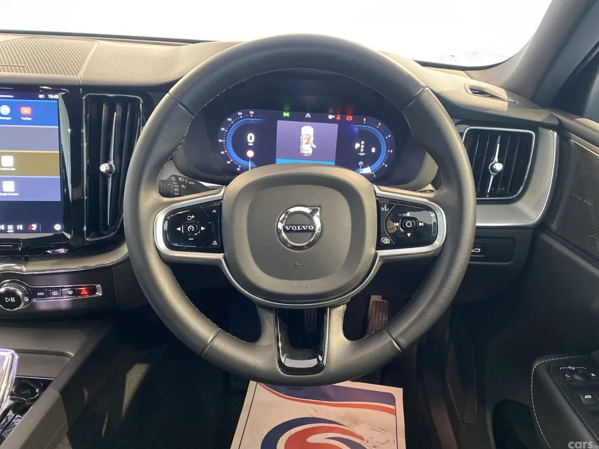 Volvo XC60 SUV, Diesel Hybrid, 2023, Red