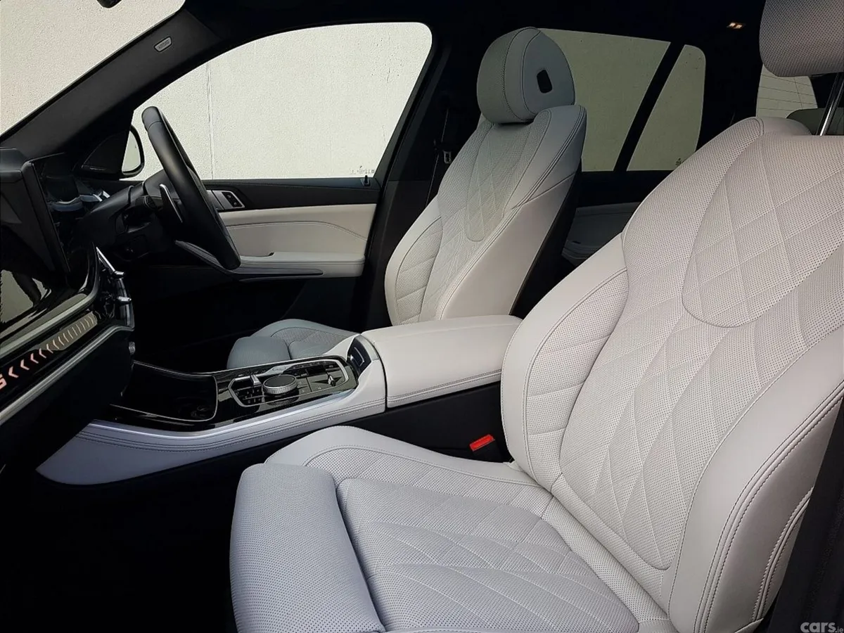 BMW X5 SUV, Petrol Plug-in Hybrid, 2025, Blue