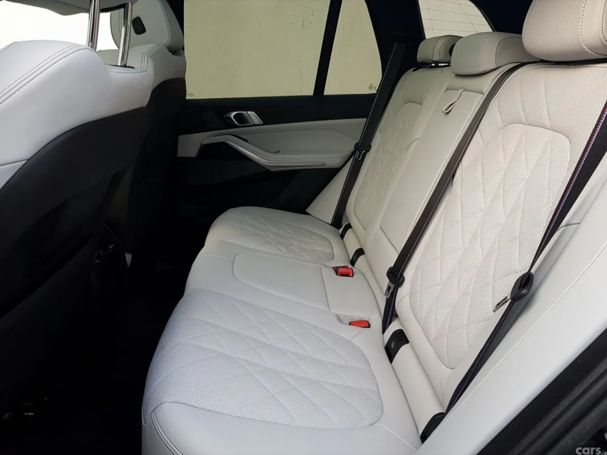 BMW X5 SUV, Petrol Plug-in Hybrid, 2025, Blue