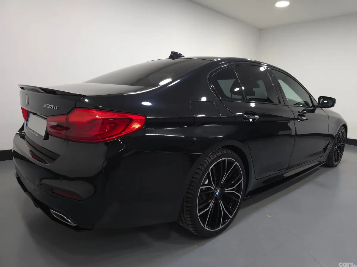 BMW 5-Series Saloon, Diesel, 2017, Black