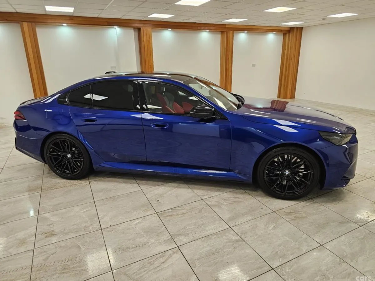 BMW M5 Saloon, Petrol Plug-in Hybrid, 2025, Blue