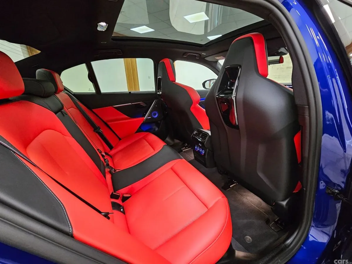 BMW M5 Saloon, Petrol Plug-in Hybrid, 2025, Blue