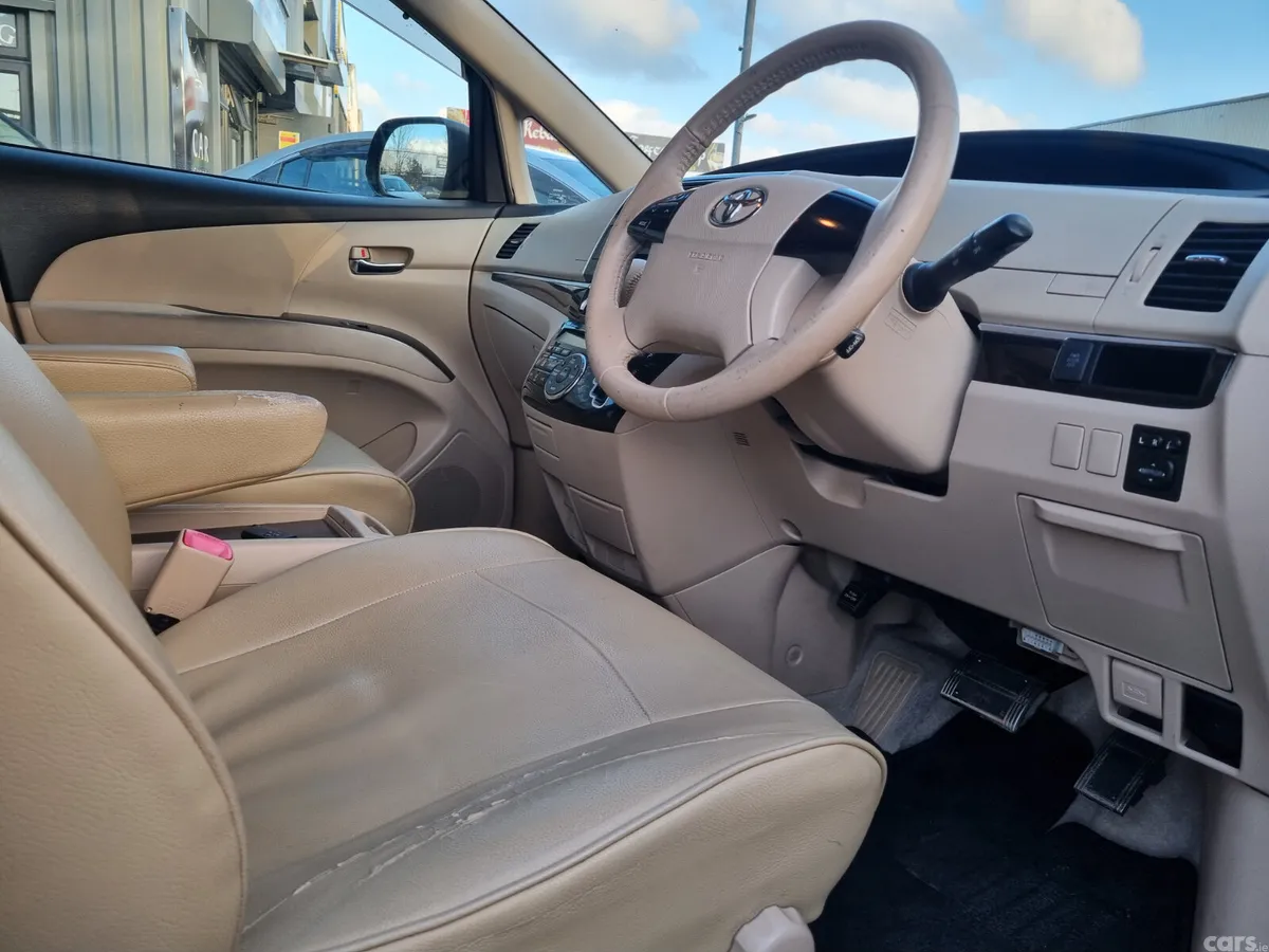 Toyota Estima MPV, Petrol, 2012, Purple