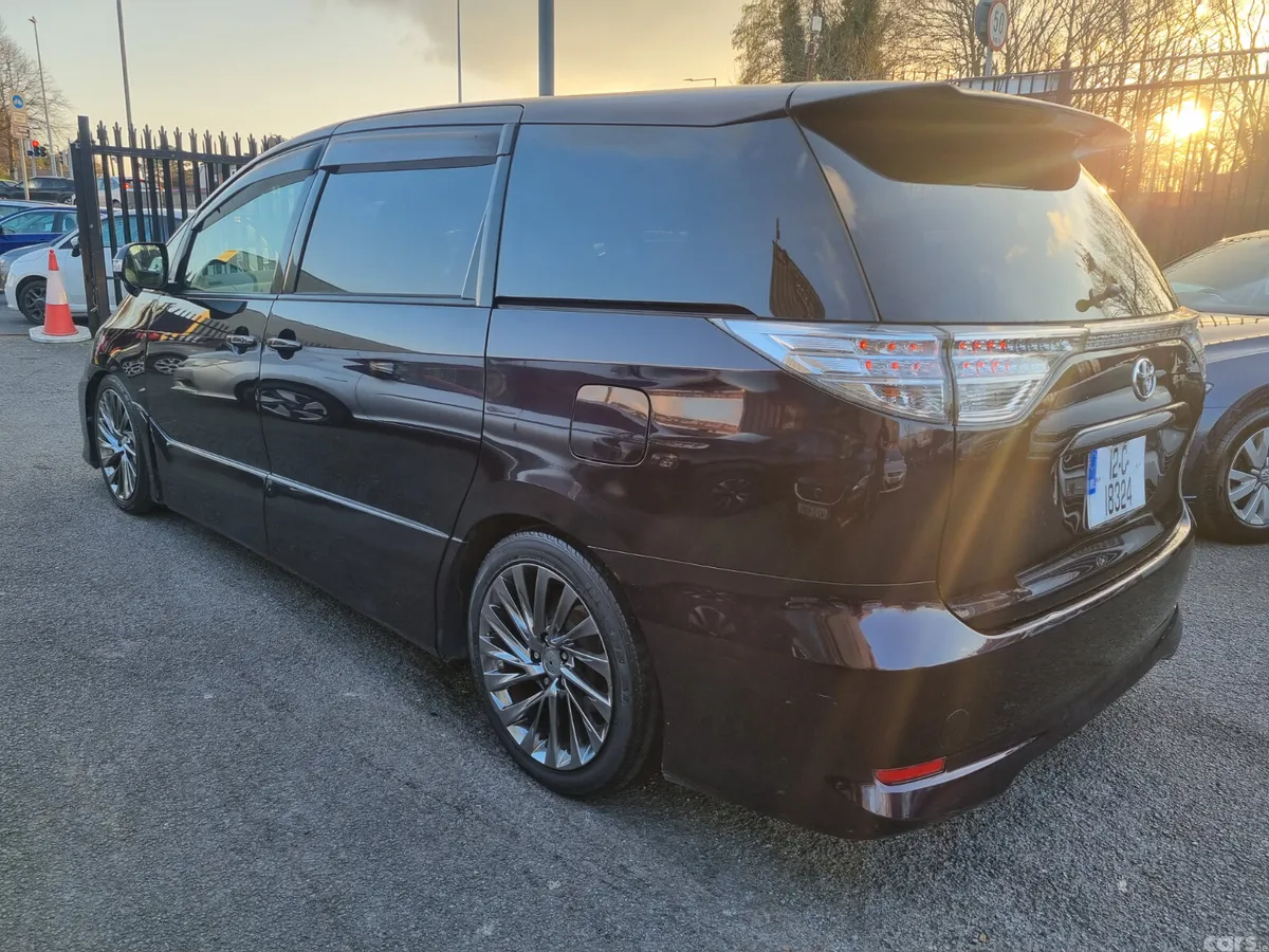 Toyota Estima MPV, Petrol, 2012, Purple