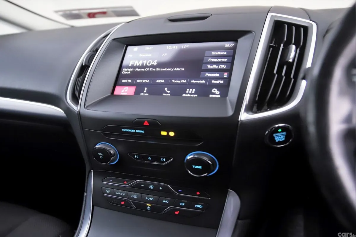 Ford S-Max MPV, Diesel, 2018, Red