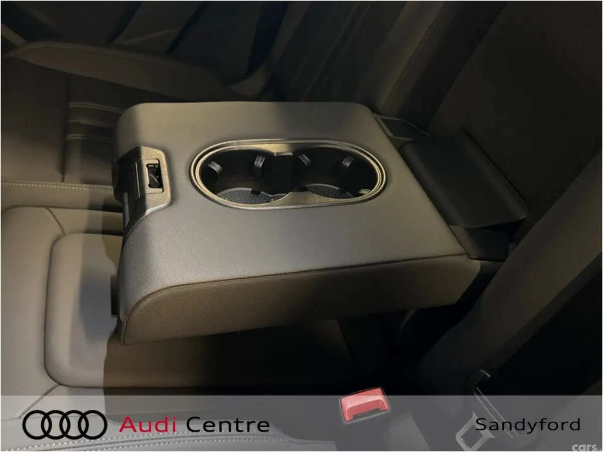 Audi Q5 SUV, Petrol Plug-in Hybrid, 2026, Grey