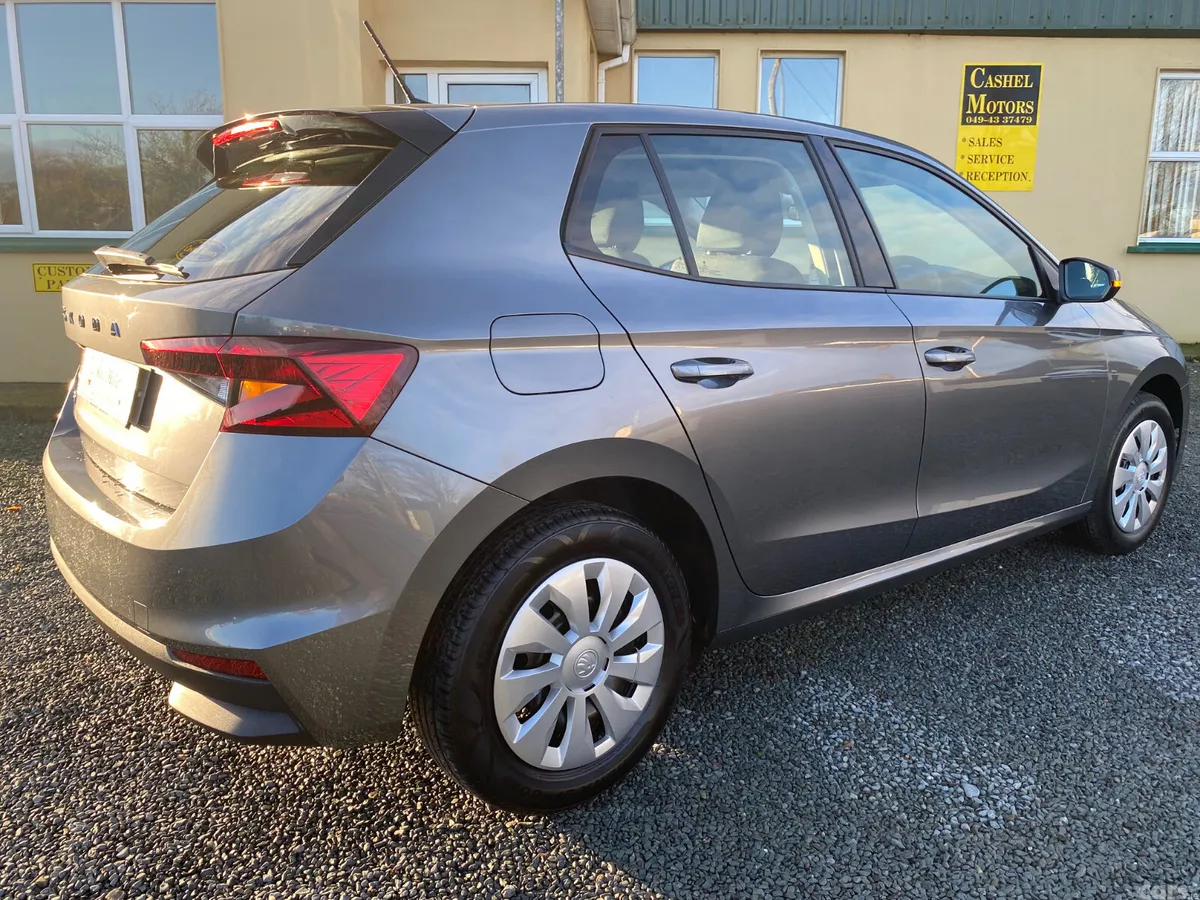 Skoda Fabia Hatchback, Petrol, 2023, Grey