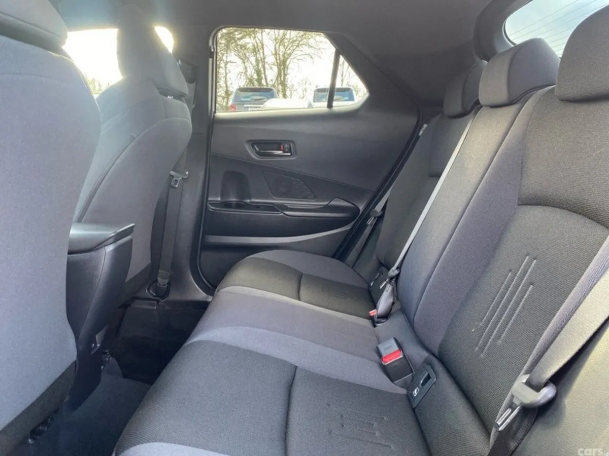 Toyota C-HR SUV, Petrol Hybrid, 2024, Red