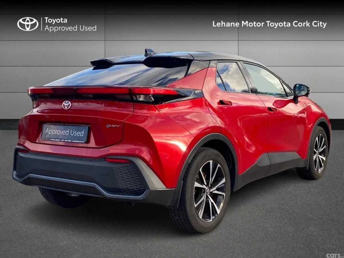 Toyota C-HR SUV, Petrol Hybrid, 2024, Red