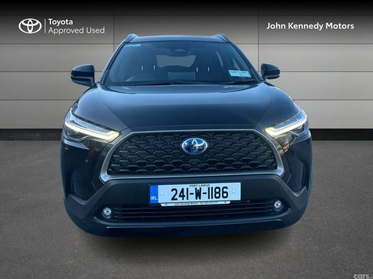 Toyota Corolla Cross SUV, Petrol Hybrid, 2024, Black