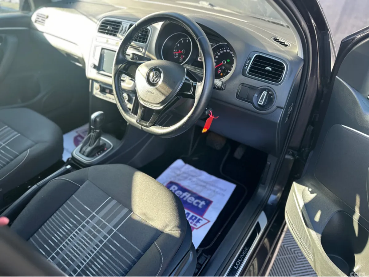 Volkswagen Polo Hatchback, Petrol, 2015, Purple