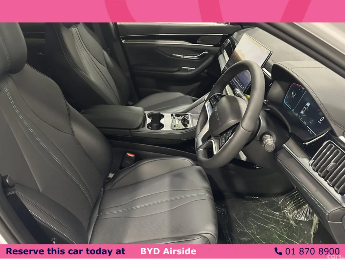 BYD SEAL U SUV, Petrol Hybrid, 2026, White