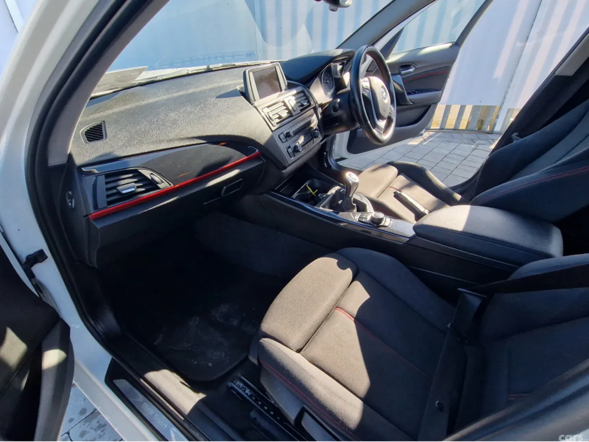 BMW 1-Series Hatchback, Petrol, 2015, White