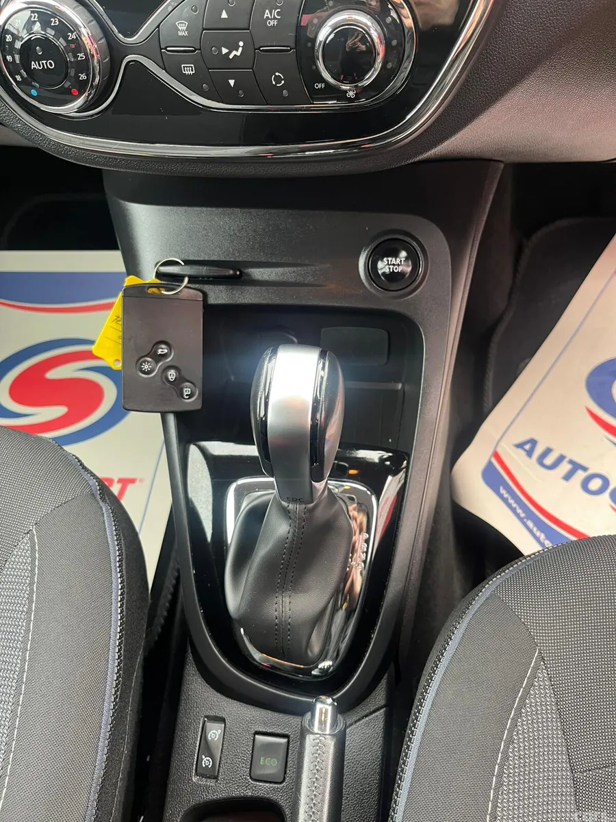 Renault Captur Hatchback, Diesel, 2017, Grey